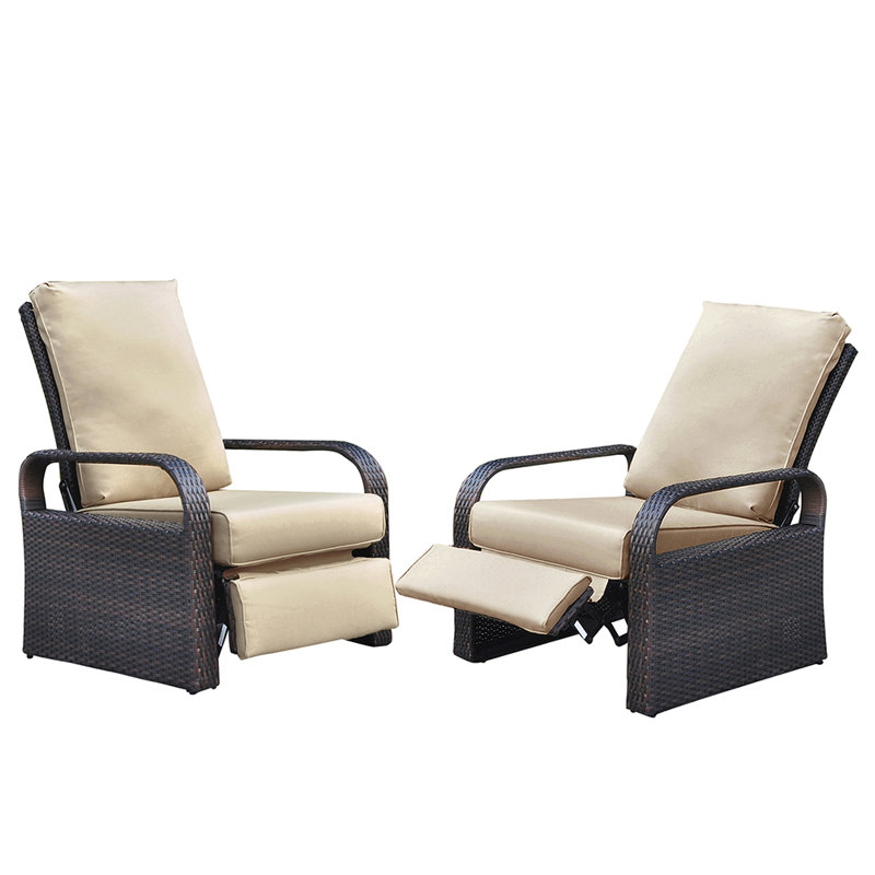 Chaise longue d'extérieur en métal Adhvik, Kaki