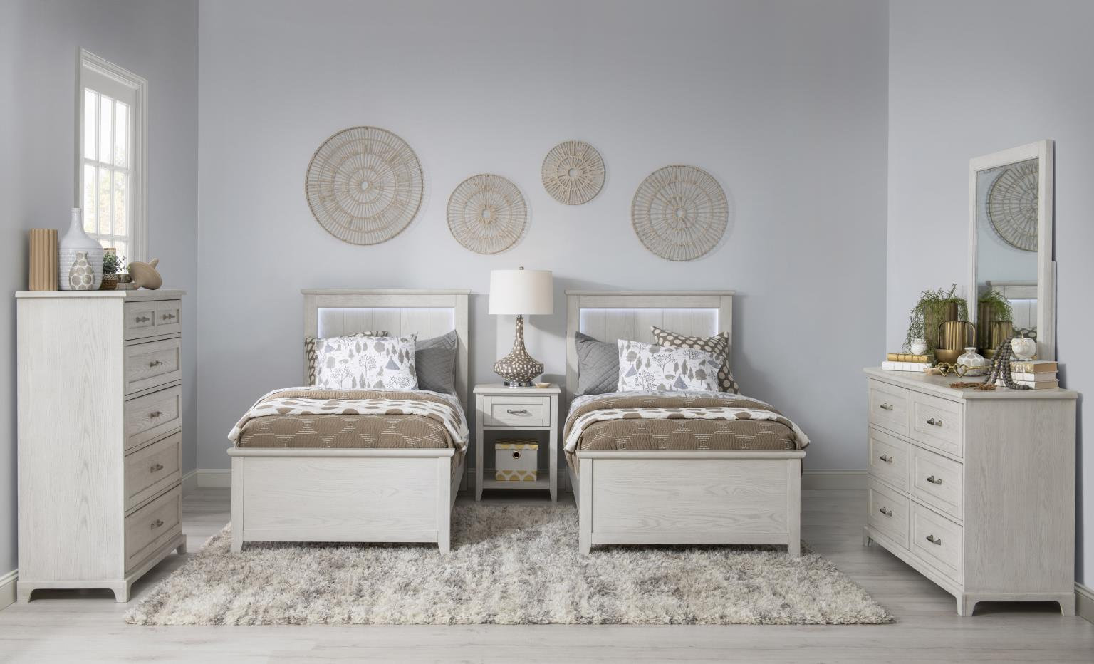 August Complete Panel Bed With LED Light, Full