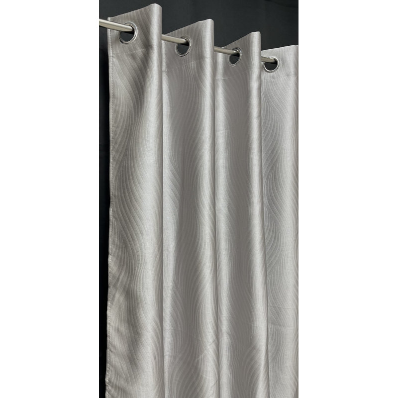 Rideau occultant en polyester Aaban, L 54 po x L 63 po, Argent