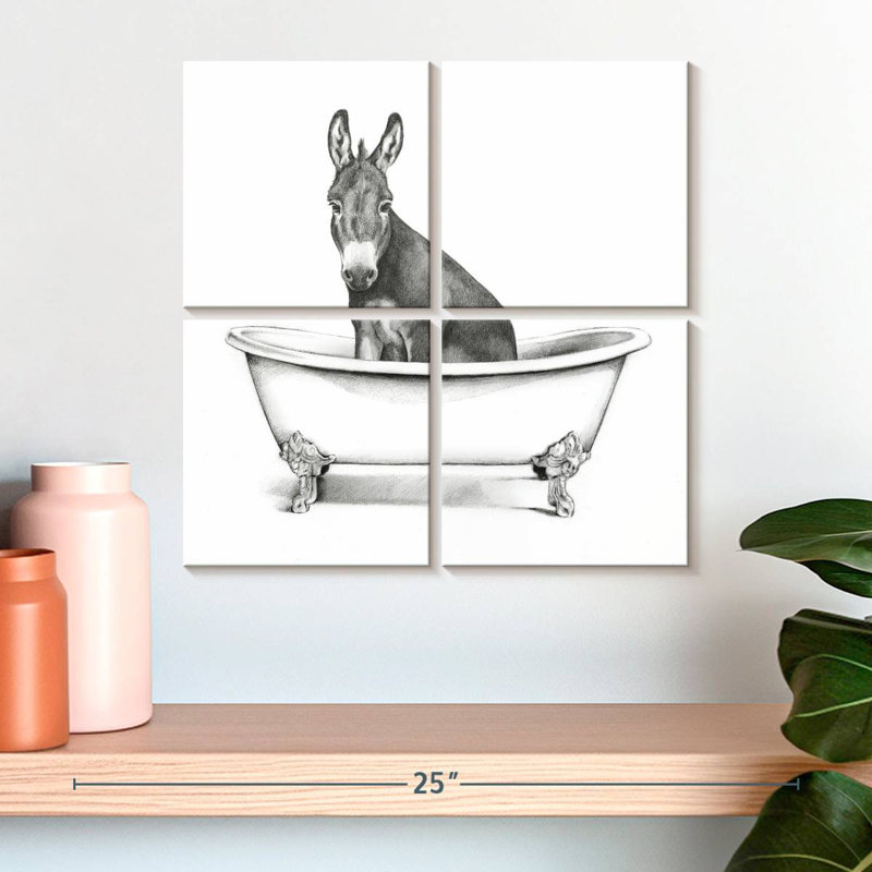 Brampt Clawfoot Critter I, 18" H x 18" W