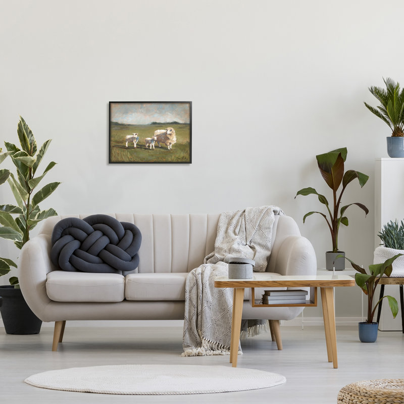 «Sheep and Lamb Family», Sara Grazing - Peinture sur bois à cadre flottant, H 16 po x l 20 po x P 1,5 po