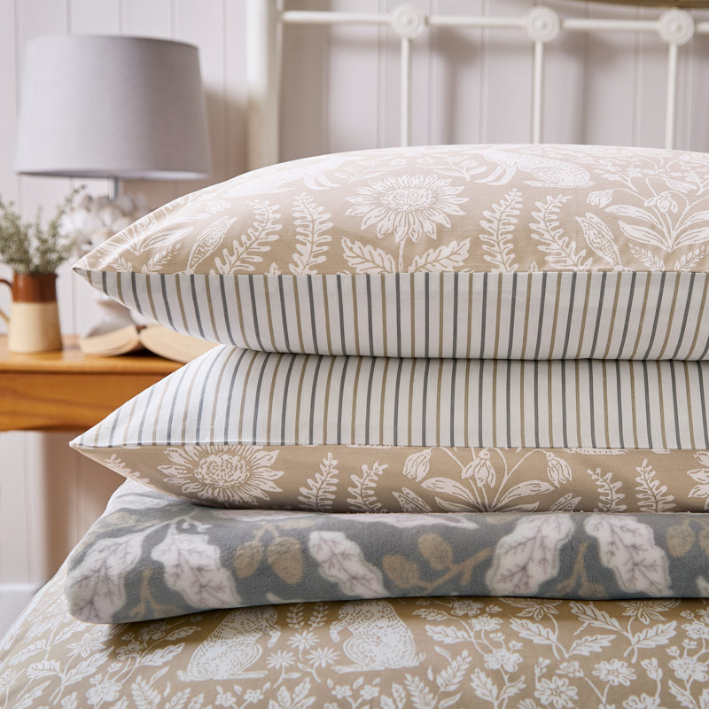Hares Cotton Duvet Cover Set, Single Duvet Cover Set + 1 Pillowcase