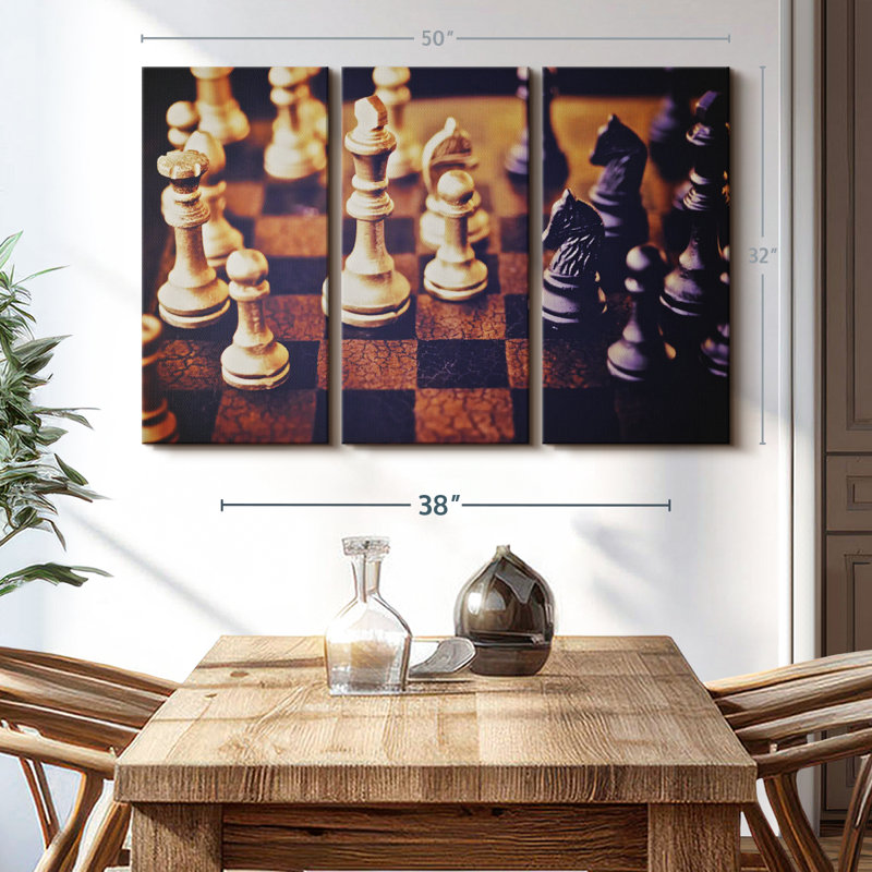 «Classic Chess», 3 pièces sur toile, H 32 po x l 50 po x P 1,25 po