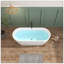 Baignoire de trempage autoportante en acrylique brillant de 67 po avec trop-plein à fente classique et drain en chrome, certifié Cupc. Facile à installer