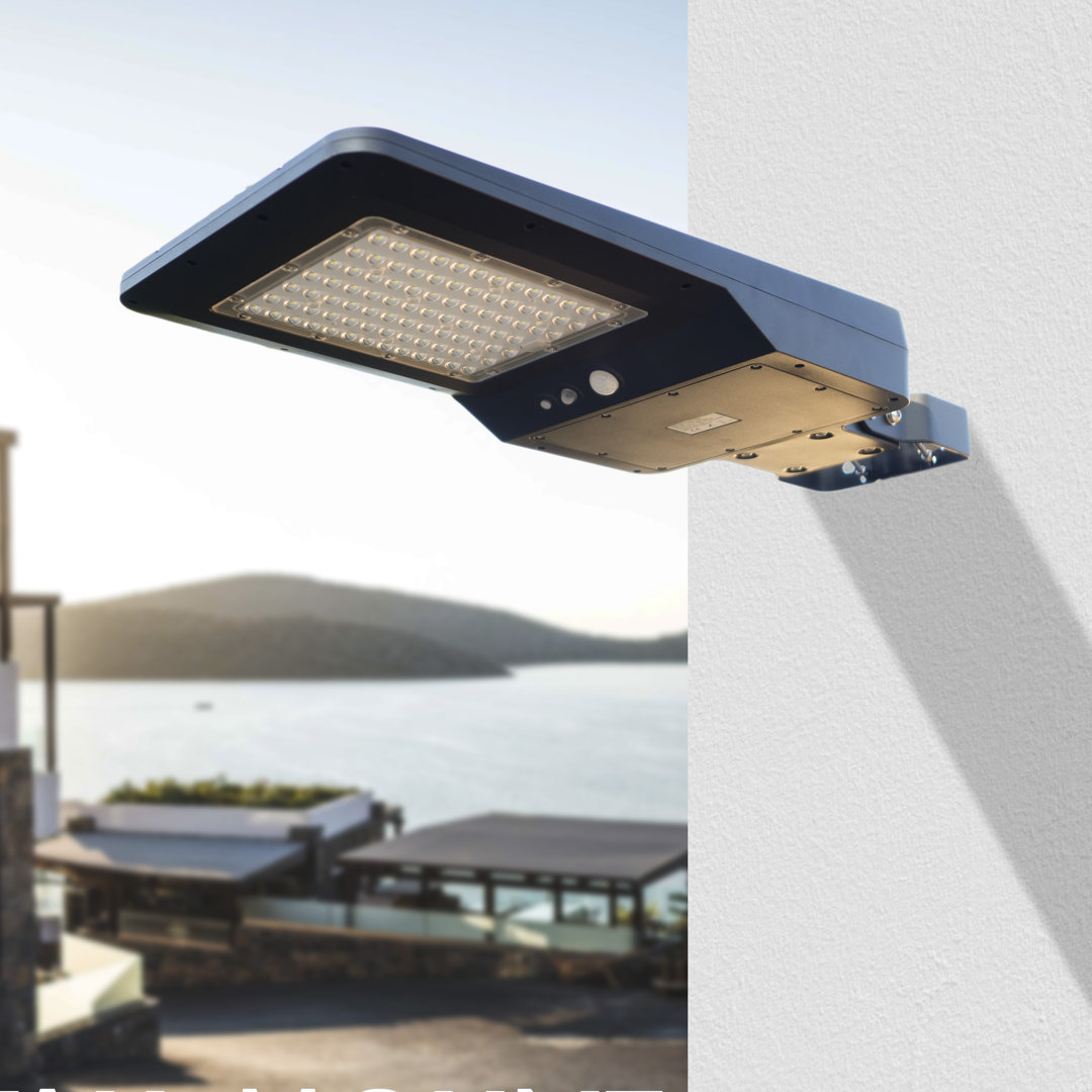 Wagan Outdoor LED Motion Sensor Flood Light with Solar Panels Wagan