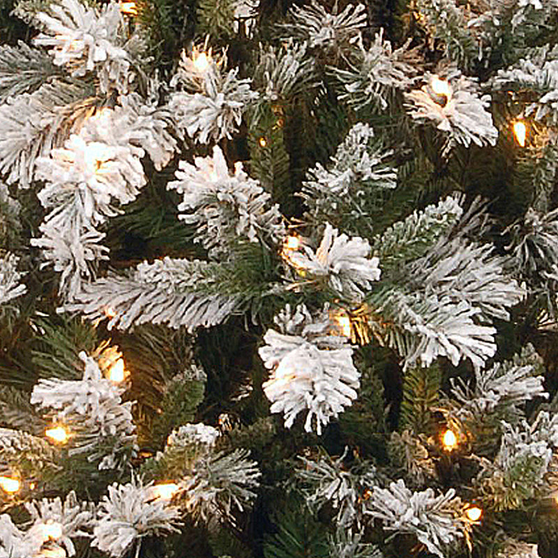 7.5' Pre-Lit Pine Slim Tree
