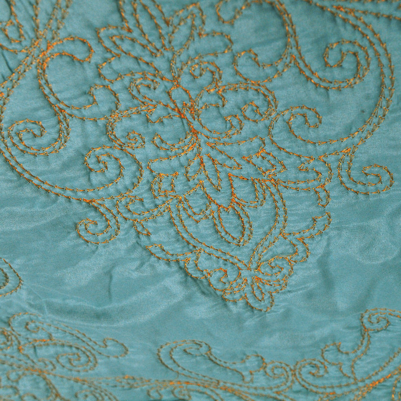 4 Piece Damask Oversized Embroidery Bedspread Set, Queen Quilt + 2 Queen Shams + Throw Pillow, Teal