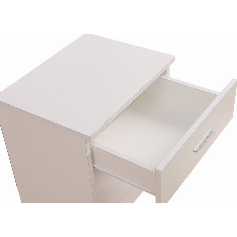 Armen Piece Bedroom Set, White