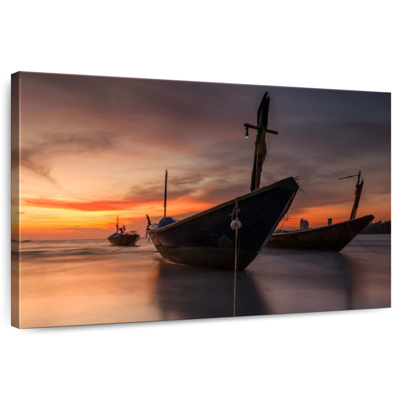 Mehar bateaux de pêche thaïlandais au coucher du soleil, H 16 po x l 24 po