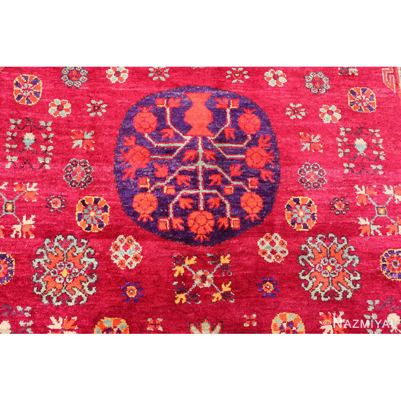 Tapis Khotan en soie mauve rétro Funky
