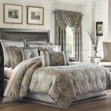 Paulina Comforter Set