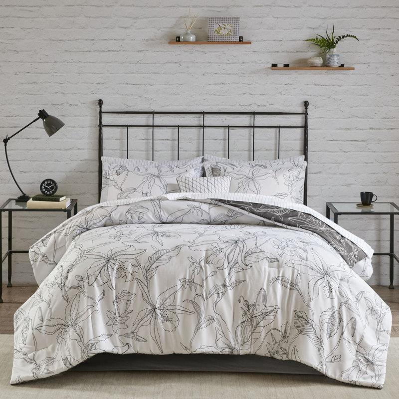 Lilia Full Gray Microfiber Reversible Comforter Set