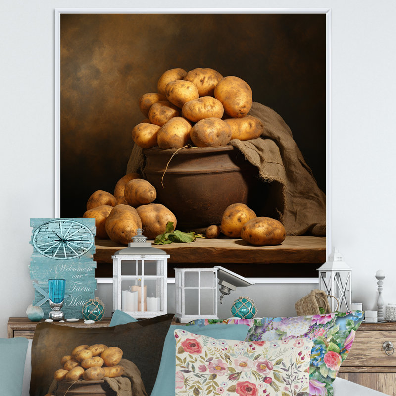 «Potato Amber» sur toile, H 30 po x l 30 po x P 1 po, Cadre flottant blanc