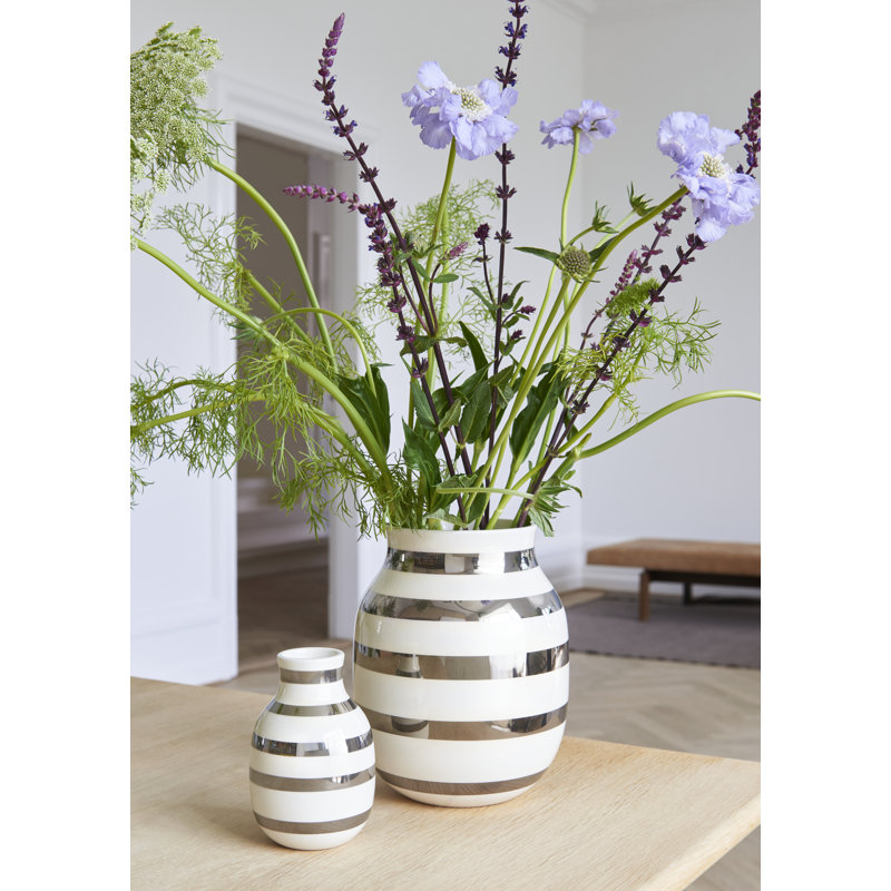 Omaggio Ceramic Table Vase, Silver/White