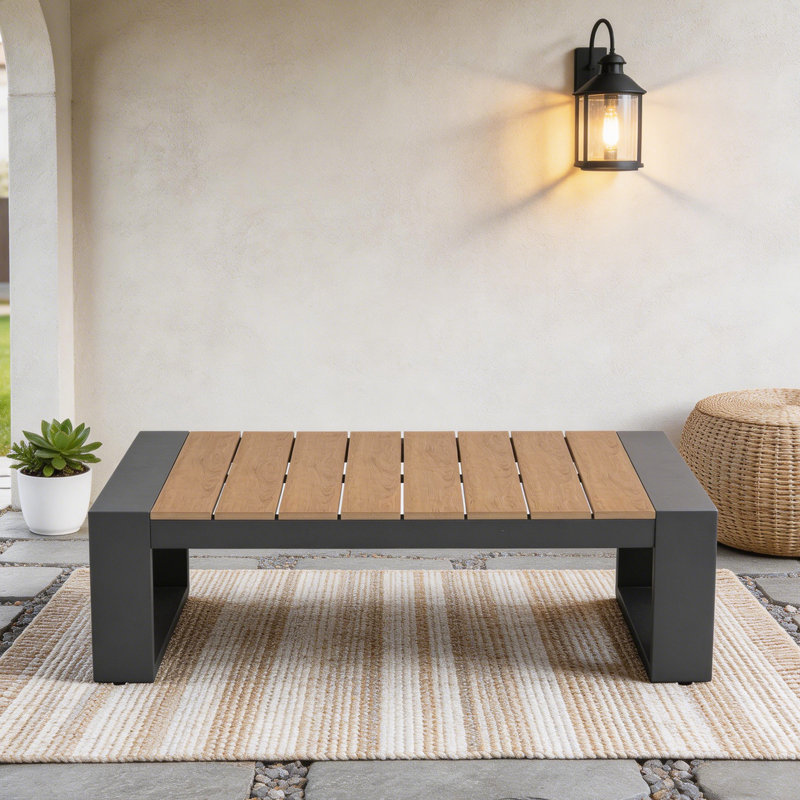 Table basse d'extérieur en aluminium