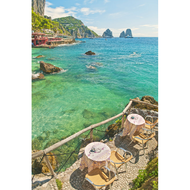 Beach Cafe par Aygulsarvarova - photographie sur toile tendue, L 8 po x H 12 po