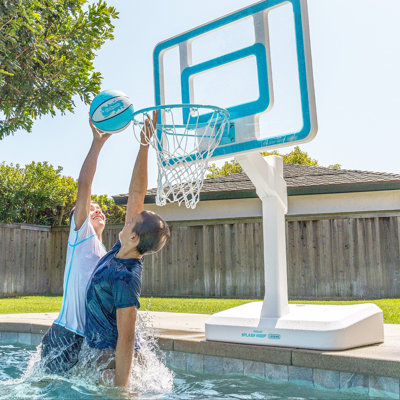 Jeu de basketball de piscine GoSports Splash Hoop LEGEND avec base lestée, hauteur réglable et rebord en acier réglementaire - Aqua