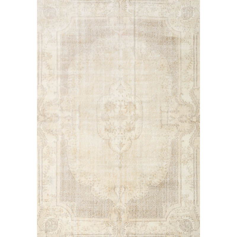 Anson Oriental Indoor Rug, Rectangle 7' x 9'