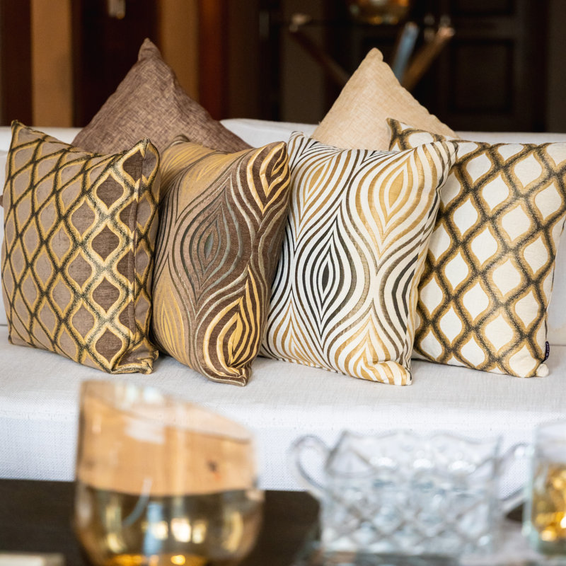 Synthetic Throw Square Pillow Cover & Insert