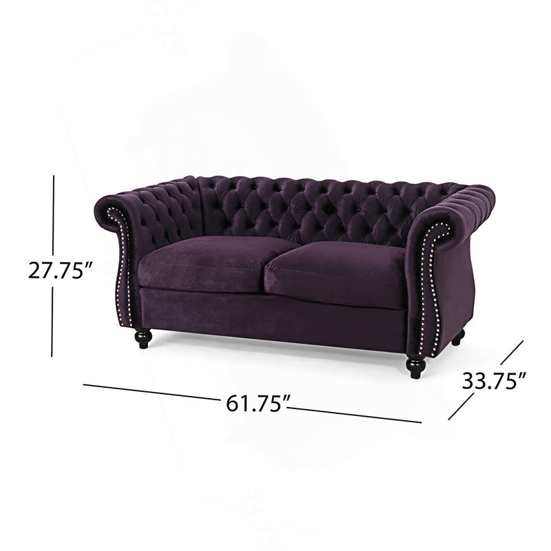 Canapé Chesterfield avec capitonnage à boutons profonds et détails cloutés