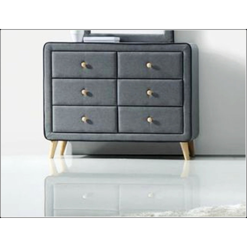 Commode en tissu gris clair Valda avec six tiroirs spacieux et un design moderne pour les chambres contemporaines