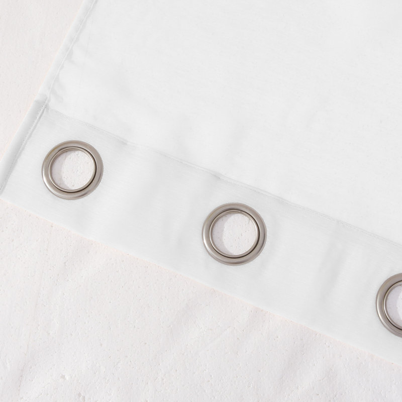 Paire de rideaux semi-transparents avec œillets Sirmans, blanc