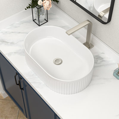 Lavabo de salle de bain en céramique blanc L 19 po x l 12 po ovale au-dessus du comptoir