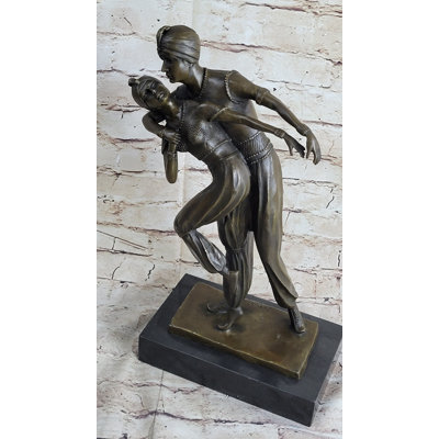 Figurines et sculptures