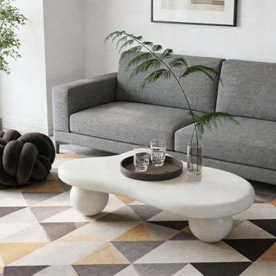 40" Cloud-Shaped Coffee Table With 3 Ball Legs, Modern Irregular Accent Table For Living Room