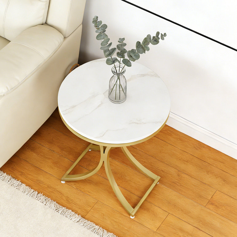 Petite table d'appoint avec structure en métal