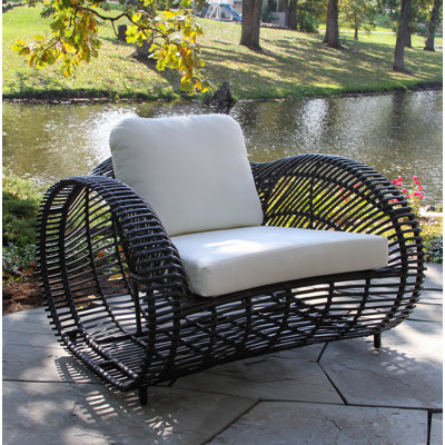 Chaise de patio avec coussins Dochi