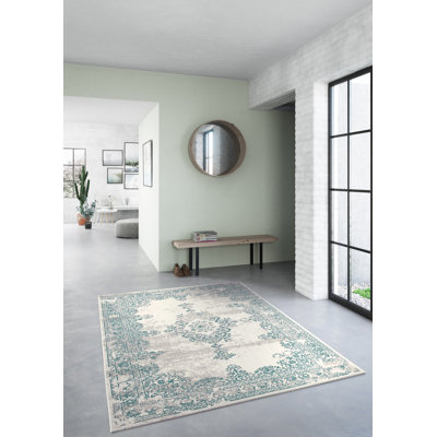Hibner Oriental Area Rug