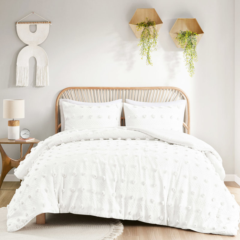 - Full/queen, , , Filling Comforter, Full/Queen Comforter + 2 Standard Shams, Ivory
