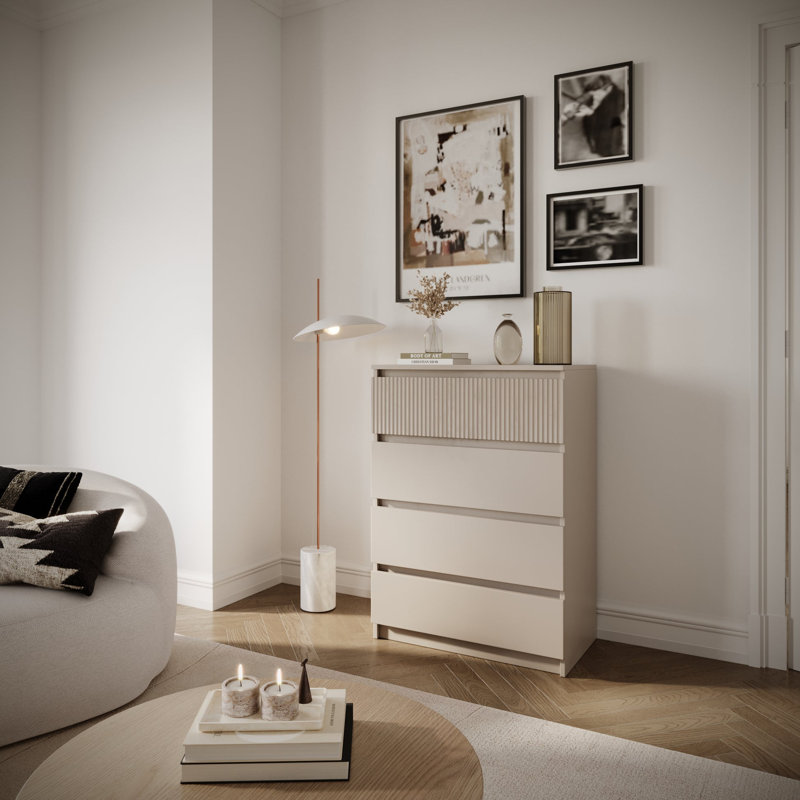 70 W Chest of Drawers