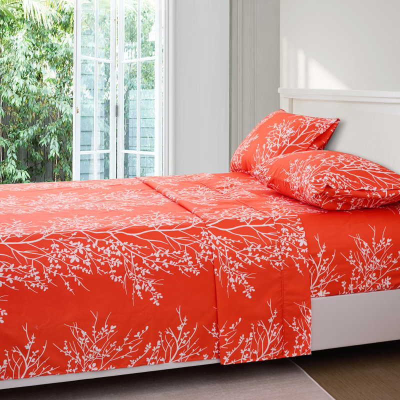 Microfiber Floral Sheet Set, King Sheet Set + 1 Fitted Sheet + 2 Pillowcases, White/Light Blue