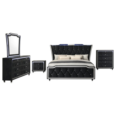 Schum 5-Piece Eastern King Bedroom Set Black