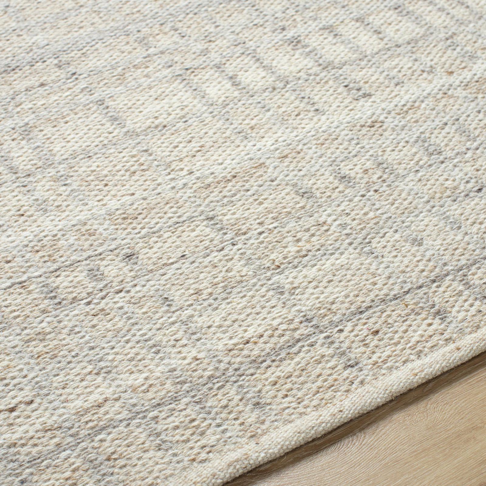 Lavande Hand-Woven Rug, Rectangle 2' x 3'
