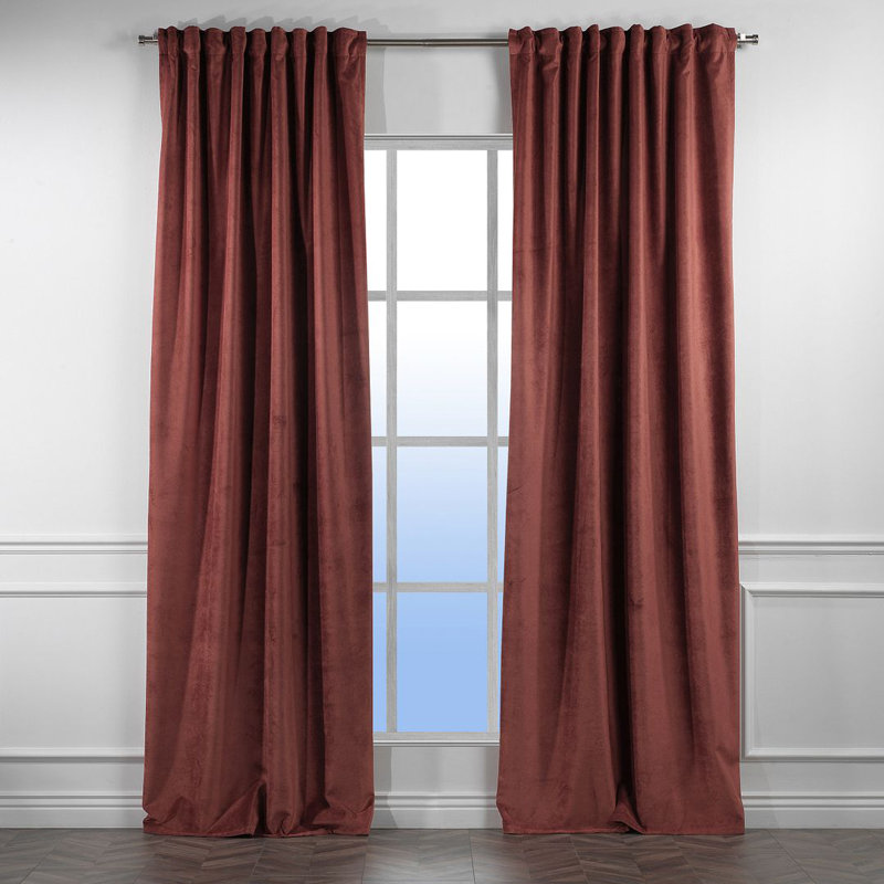Panneau de rideau doublé occultant en velours mat très large et très long, 57 rouge brique, L 52 po x L 95 po
