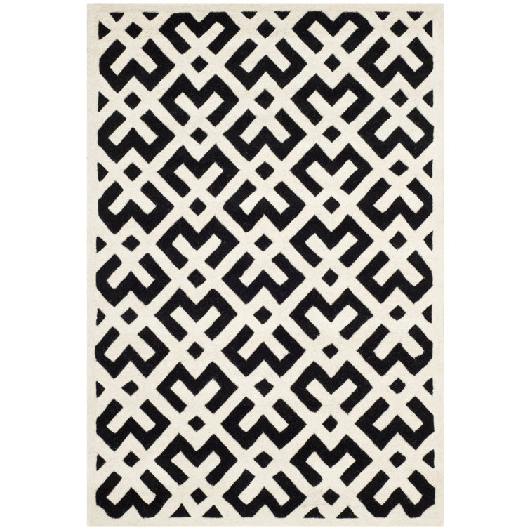 Teresita Hand Tufted Wool Geometric Rug