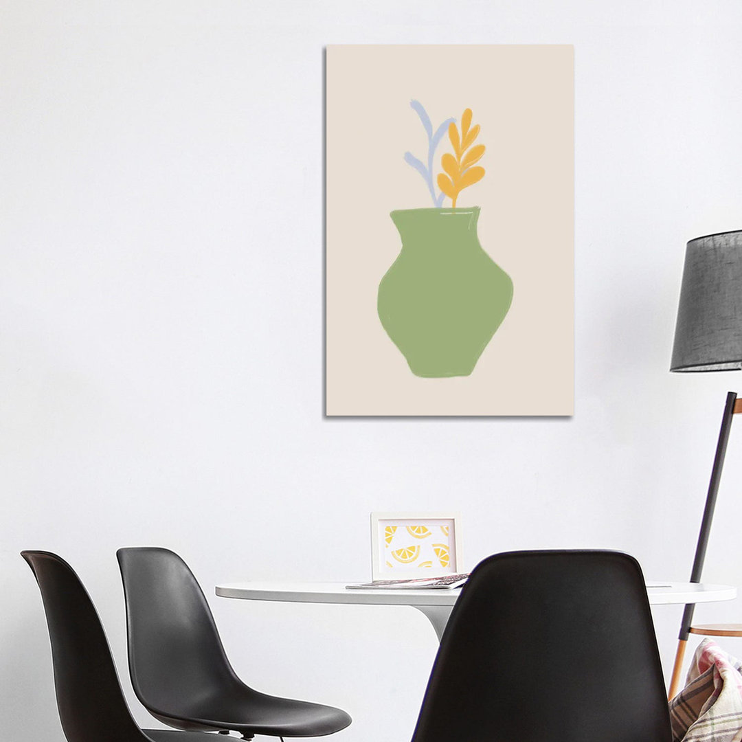 Grüne Scandi Vase von Grace Digital Art Co - Galerie-verpackte Leinwand Giclée auf Leinwand