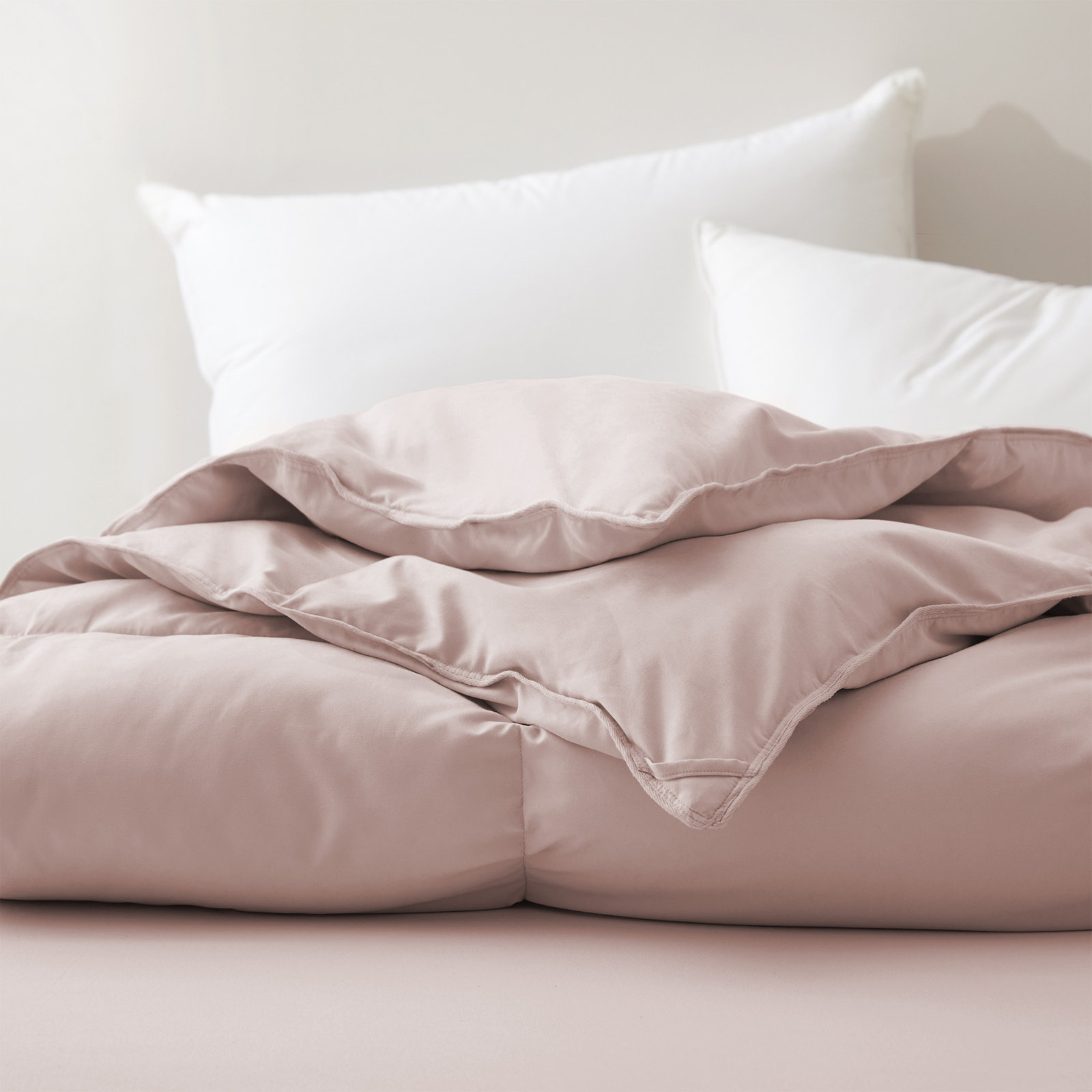 600 Fill Power All Season Down Comforter Duvet Insert, King, Pink
