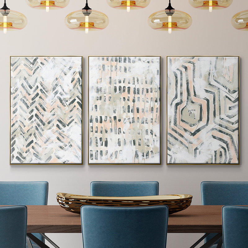 «Sand Glyphs I», ensemble de 3 reproductions encadrées sur toile, H 24 po x l 48 po x P 2 po, Or