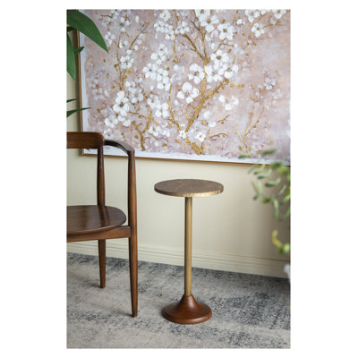 Table d'appoint mince en métal et bois à finition laiton avec plateau en or texturé