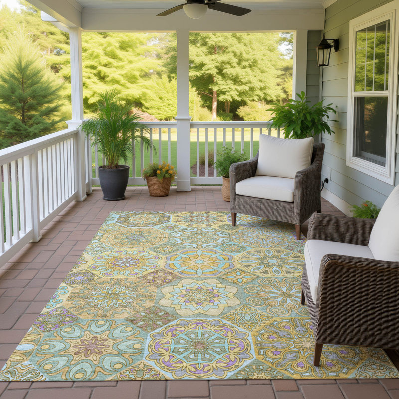 Machine Washable Indoor/Outdoor Chantille ACN2729 Americana Rug, Gold, 10' x 14'