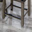Tabouret de comptoir 24 po, finition blanc antique, siège en cuir noir-1995744685-1995744684