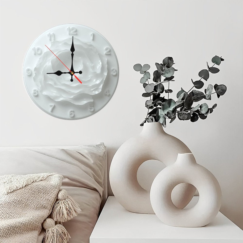 Horloge blanche élégante