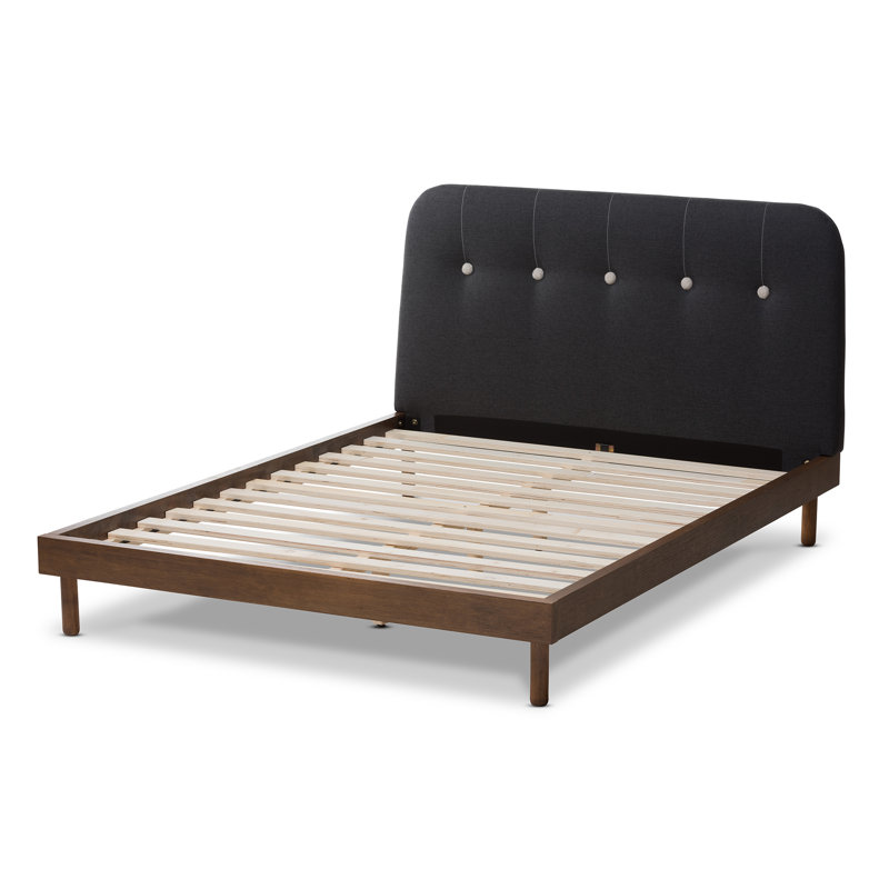 Lit tapissier standard capitonné Bibb, Plein
