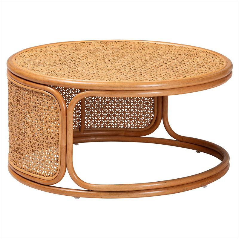 Table basse ronde bohémienne avec tissage géométrique en rotin, finition brun miel naturel