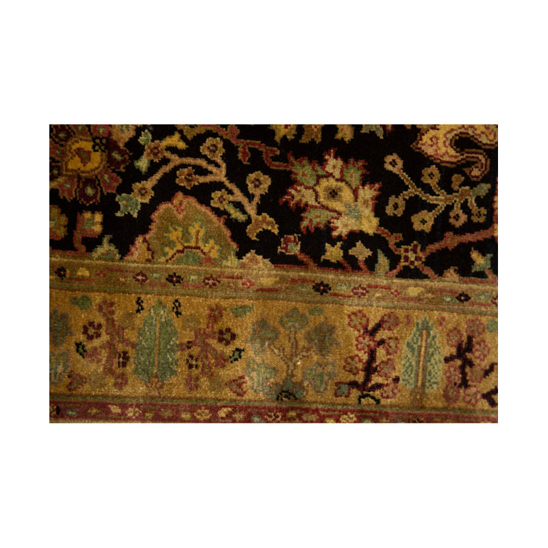 Tapis noir et doré de haute qualité noué à la main