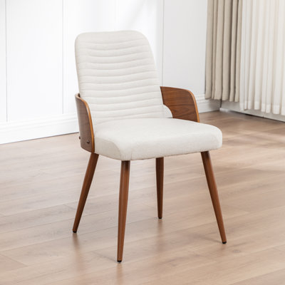 Chaise rembourrée en bois massif Carman